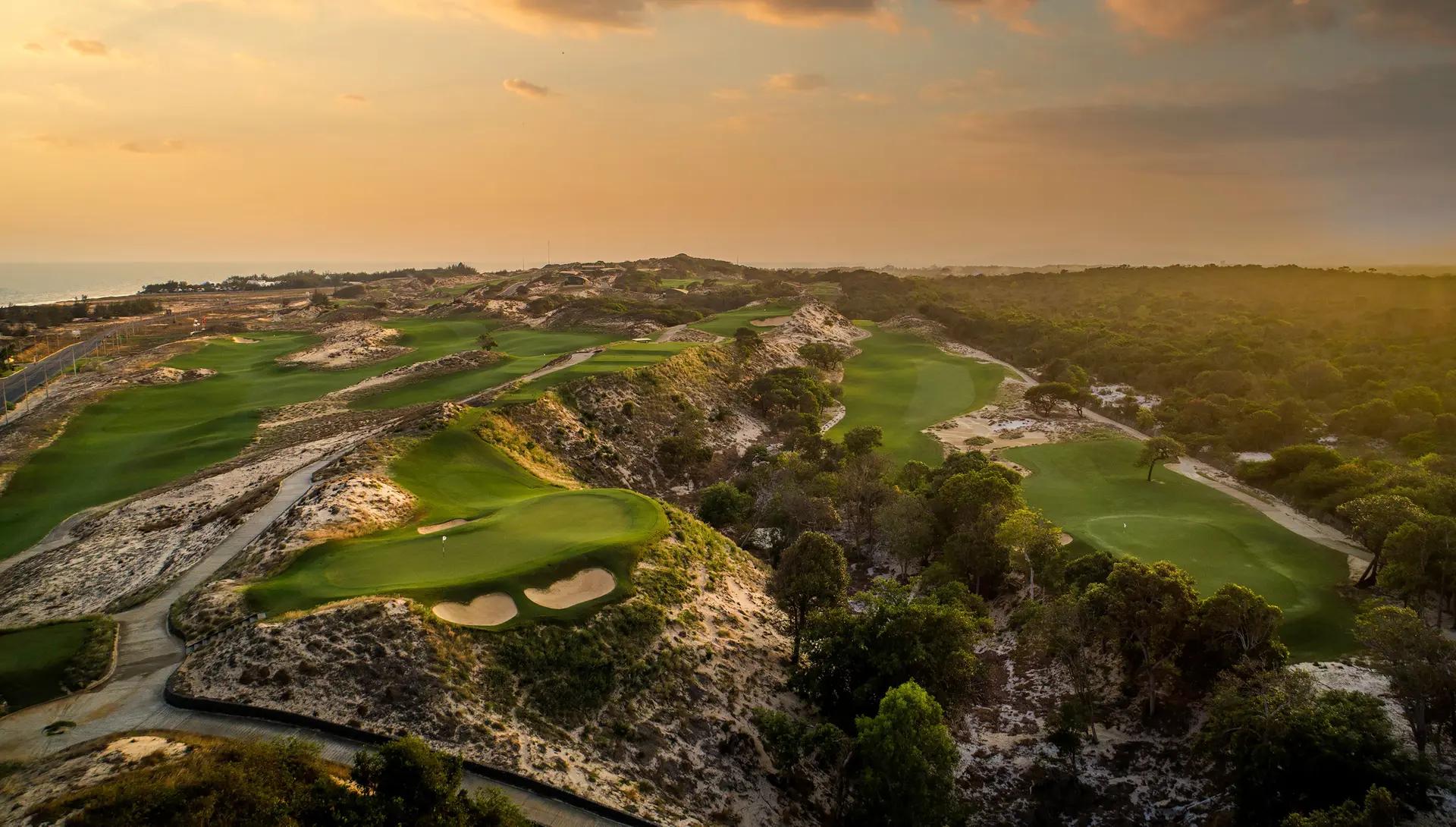 The Bluffs Grand Ho Tram