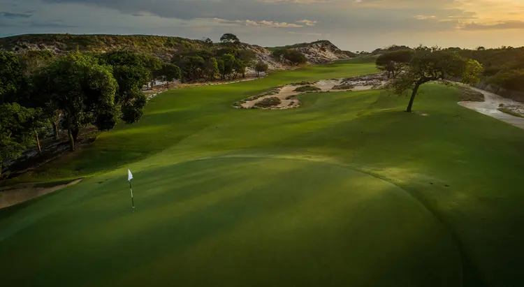 The Bluffs Grand Ho Tram