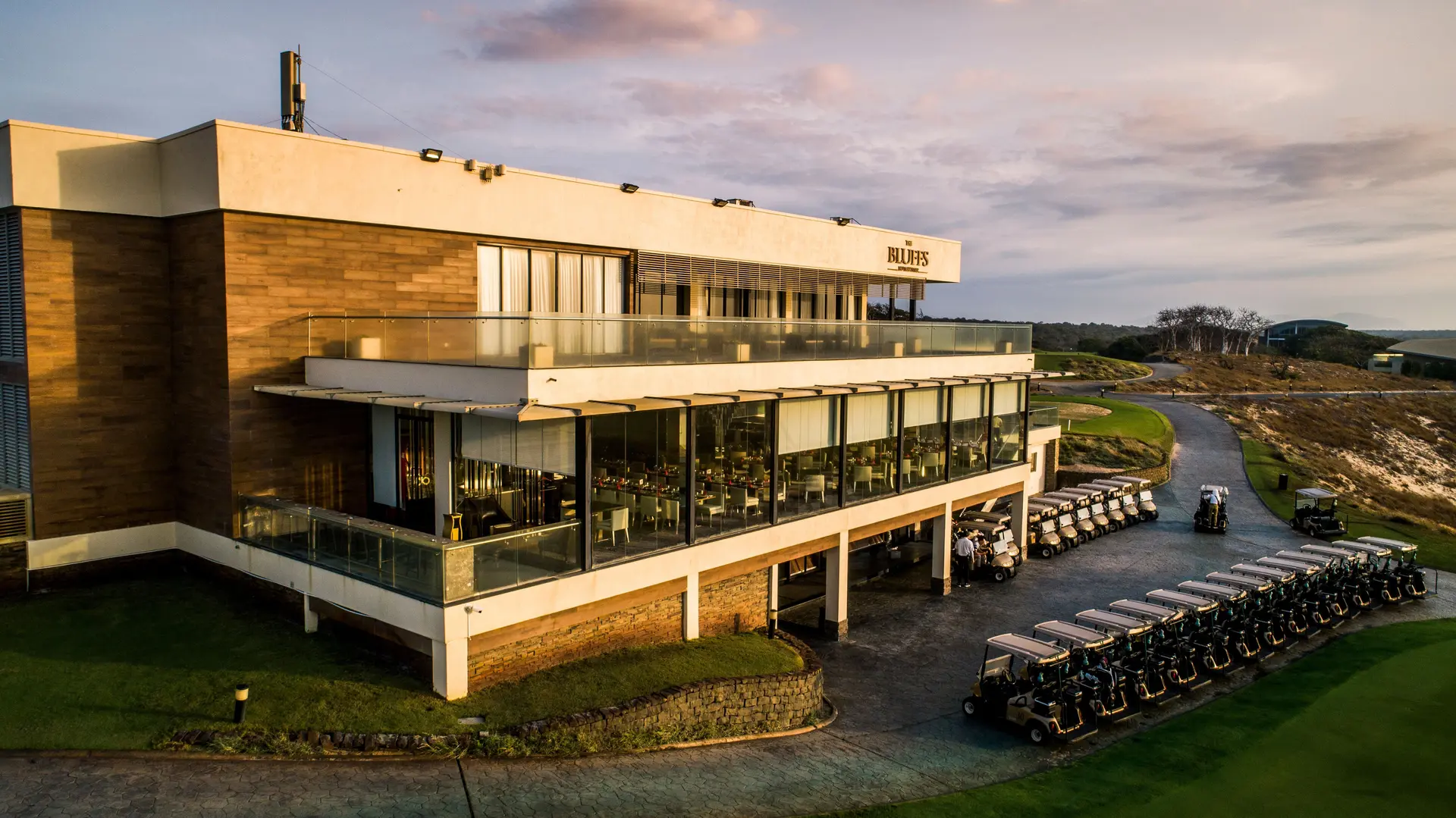 The Bluffs Grand Ho Tram