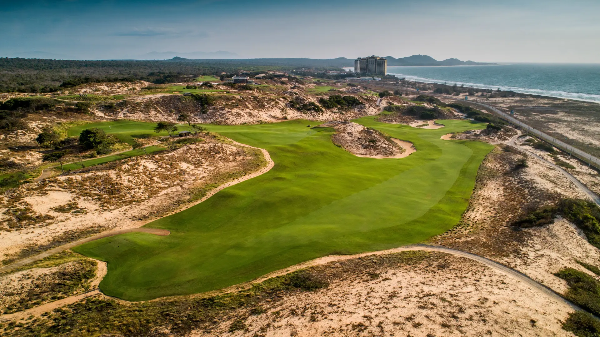 The Bluffs Grand Ho Tram